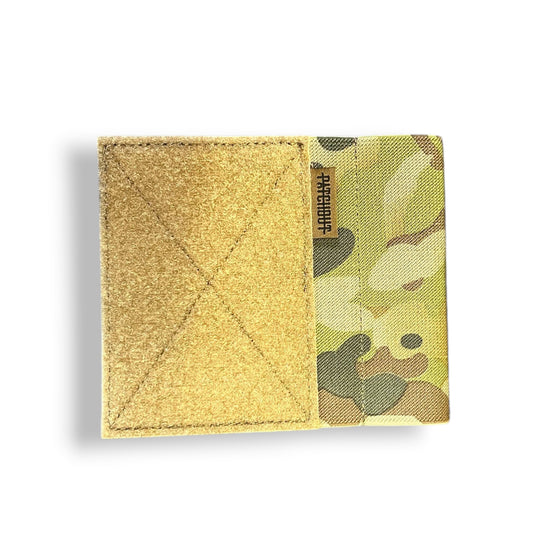 Elastic expansion sleeve
